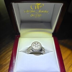 Ladies 14K White Gold and diamond ring set